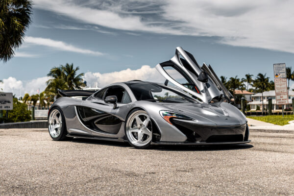 2014_Mclaren_P1_PJ-18