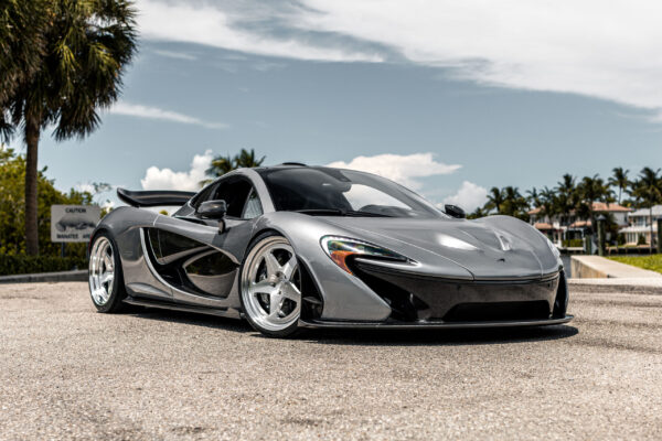 2014_Mclaren_P1_PJ-2