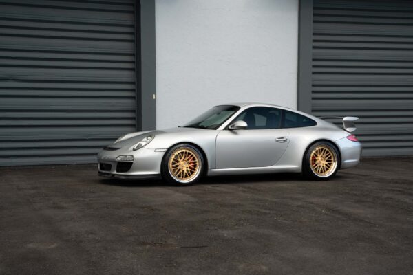 Porsche-996-Carrera-on-AL13-Wheels_51870294998_o