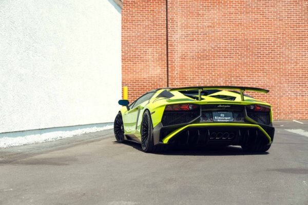 lamborghini-aventador-r100-002