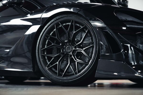 al13-wheels---cf-r80-carbon-fiber--mclaren-720s_53184037298_o